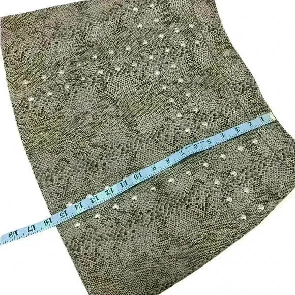 Bar III snake skin mini skirt; size medium - Picture 6 of 6